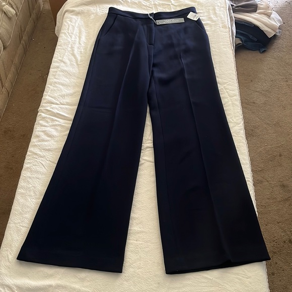 NWT LelaRose Wide-Legged Navy Wool Trousers Size 12 - Picture 1 of 3